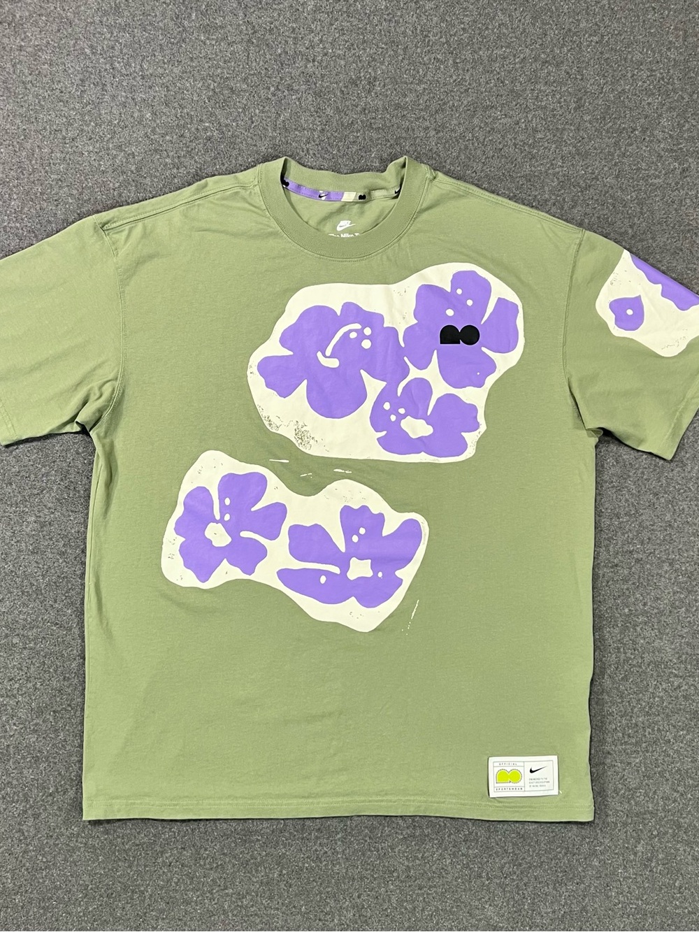 Nike x Naomi Osaka 2023 Floral Graphic T-Shirt Oil Green/Space Purple Size Large